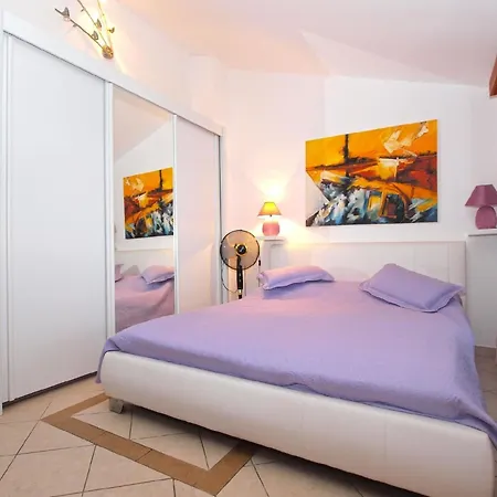 Apartment Fuer 4 Personen Ca 50 Qm In Pula, Istrien Istrische Riviera Pula