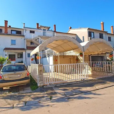Fuer 4 Personen Ca 50 Qm In Pula, Istrien Istrische Riviera Apartment